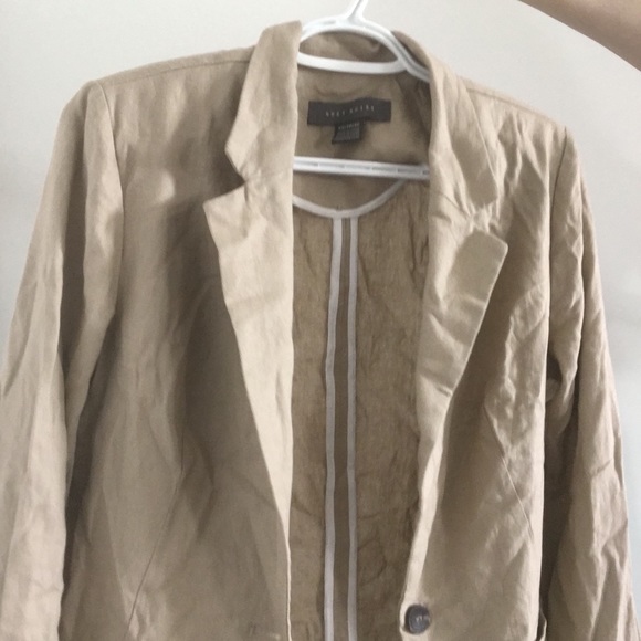 Beige/ tan linen blazer - Picture 4 of 6